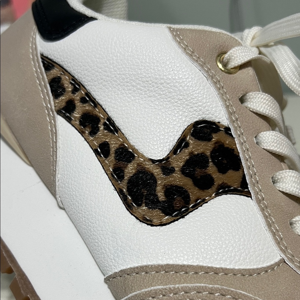 Beige and White Leopard-Accent Women's Sneakers - Picture 4 of 5